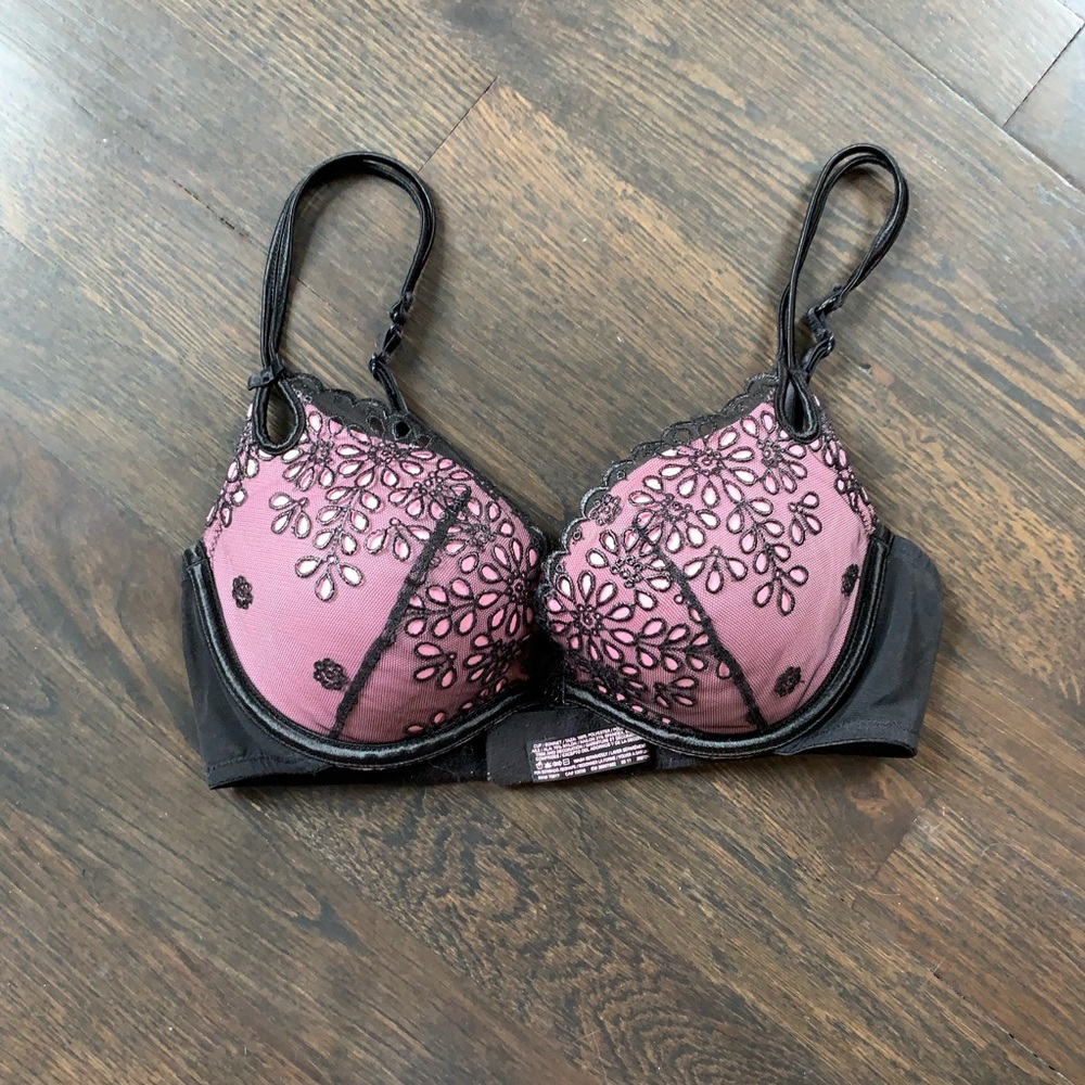 VS “Gorgeous” Bra 32C